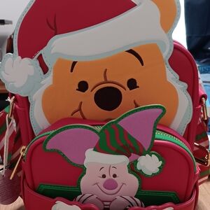 Loungefly Holiday Winnie the Pooh And Piglet Crossbuddies 2 In 1 Bag